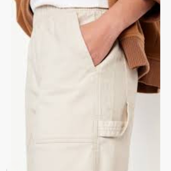 Old Navy Women's Pulla Utility Pant - Picture 4 of 5